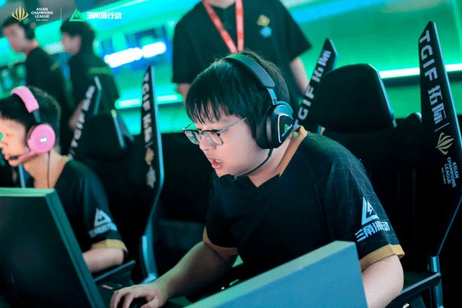 费德勒也曾 费德勒也曾